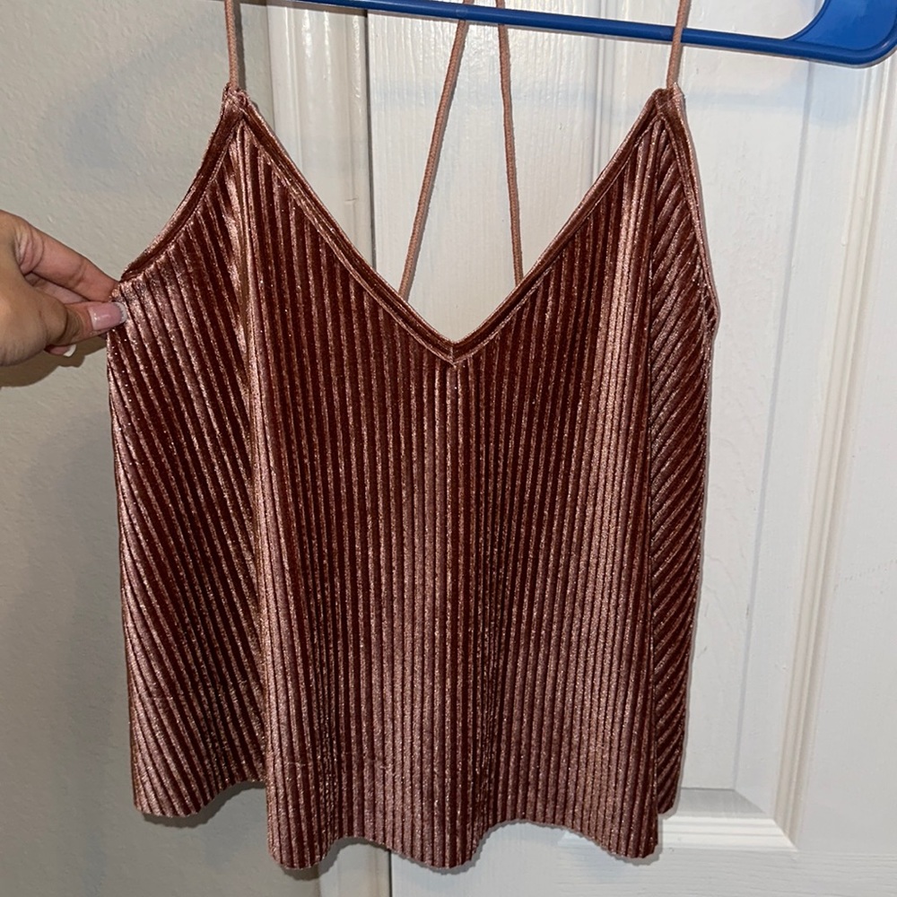 Shein top, size XS fits like S, no tag, never worn.